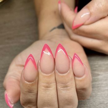 Brushed Beauty Bar - Nails by Laura - Hair Salons Near Me - Barefoot Beach, Florida Brushed Beauty Bar - Nails by Laura - Hair Salons Near Me - Barefoot Beach, Florida