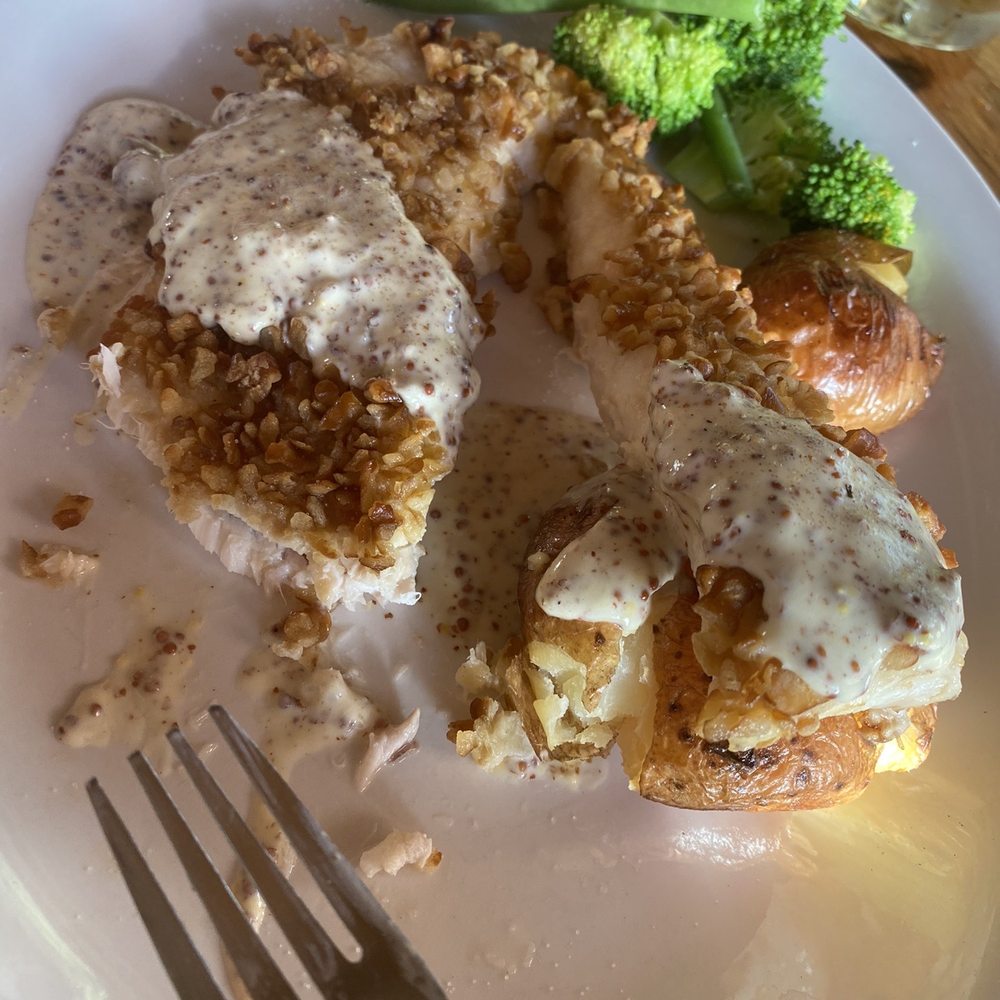 Farm Restaurant - White fish - Comfort Food Near Me - Port Austin, Michigan