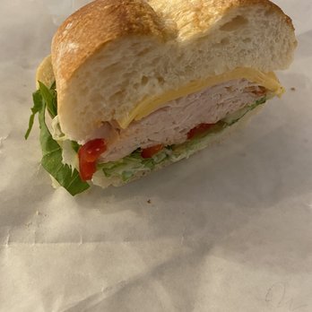 Big Als Munchies - Turkey lettuce American and cherry peppers - Delis Near Me - Yonkers, New York