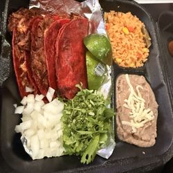 Tacos Sabrositos - Birria tacos