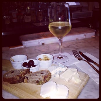 Serena's Wine Bar - Cheese Board and Pinot Grigio - Wine Bars Near Me - New York, New York