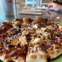 THE EATERY - BBQ Chicken Pizza