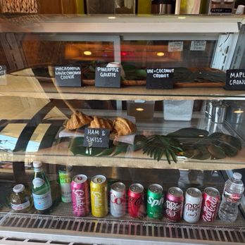 Breakers - Front counter - Bars Near Me - Encinitas, California