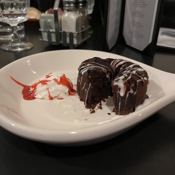 Old Granite Street Eatery - Lava cake - New American Near Me - Reno, Nevada Old Granite Street Eatery - Lava cake - New American Near Me - Reno, Nevada