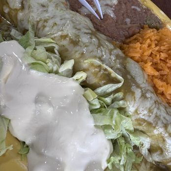 Taqueria Los Compadres - Enchilada Plate - Mexican Near Me - Rancho Cordova, California