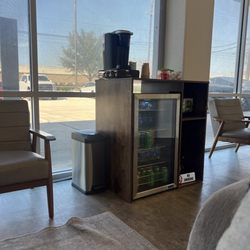 Love Brushing Dentistry - Waiting area