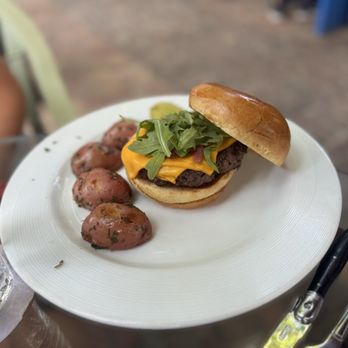 Blue Heaven - Burger that I believe has their grind mixture from a farm they own and operate in the Midwest. - Breakfast & Brunch Near Me - Key West, Florida Blue Heaven - Burger that I believe has their grind mixture from a farm they own and operate in the Midwest. - Breakfast & Brunch Near Me - Key West, Florida