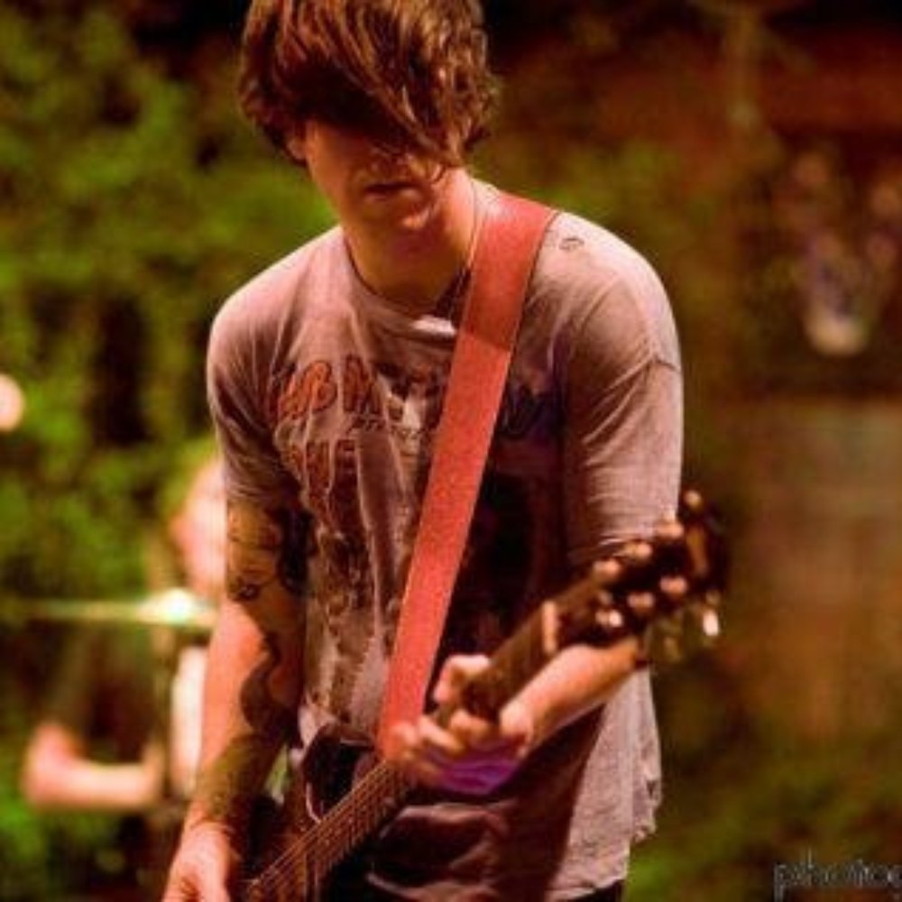 Meadowlark Bar - Outdoor Stage: The Swayback Live - Bars Near Me - Denver, Colorado