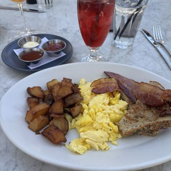 The Henry - 2 Egg Breakfast* - New American Near Me - Phoenix, Arizona