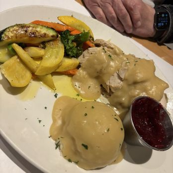 Rick's Restaurant - Turkey Dinner - Cuban Near Me - Palm Springs, California