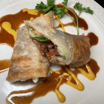 Sweet Ginger - peking duck roll - Asian Fusion Near Me - Vienna, Virginia