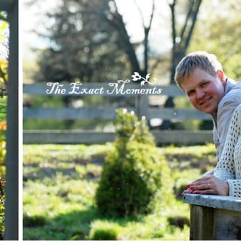 The Exact Moments - Engagement Session - Session Photography Near Me - Gahanna, Ohio The Exact Moments - Engagement Session - Session Photography Near Me - Gahanna, Ohio