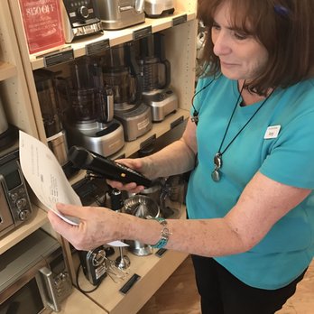 Williams-Sonoma - This is Amy.  Her product knowledge is outstanding. - Kitchen & Bath Near Me - Boca Raton, Florida
