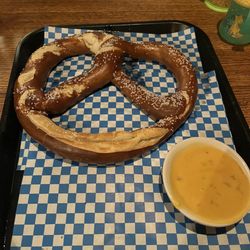 Newportville Inn - Pretzel with beer cheese