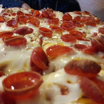 HOTLIPS Pizza - Hawthorne - Pepppppp - Pizza Near Me - Portland, Oregon HOTLIPS Pizza - Hawthorne - Pepppppp - Pizza Near Me - Portland, Oregon