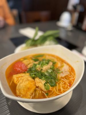 Tay Ho by null