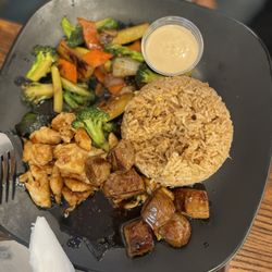 Token Ramen Hibachi & Boba Tea - Hibachi chicken and steak.