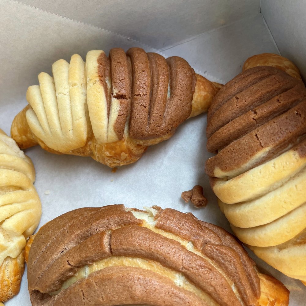 The Donut Makers - a variety of pastries - Donuts Near Me - Garden Grove, California The Donut Makers - a variety of pastries - Donuts Near Me - Garden Grove, California