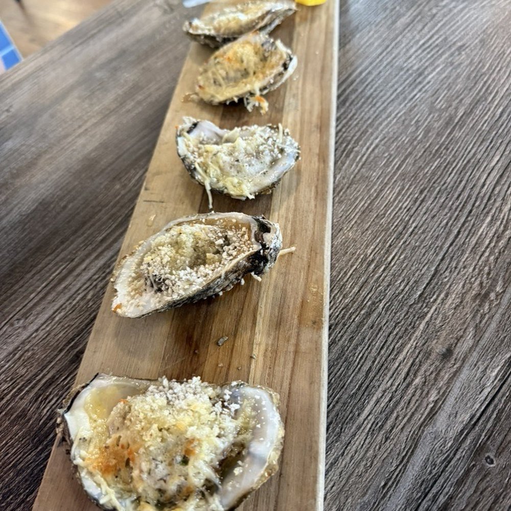 Pinchy's Lobster & Rawbar - Oyster appetizer - Seafood Near Me - Sevierville, Tennessee Pinchy's Lobster & Rawbar - Oyster appetizer - Seafood Near Me - Sevierville, Tennessee