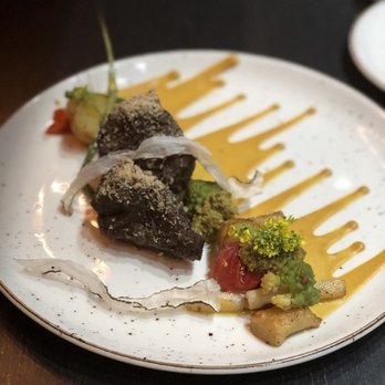 Bar Lupulus - Beef Cheeks - Bars Near Me - Ottawa, Ontario