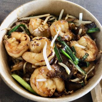 Kari House - Chow Kway Teow with Shrimp - Malaysian Near Me - Sugar Hill, Georgia Kari House - Chow Kway Teow with Shrimp - Malaysian Near Me - Sugar Hill, Georgia