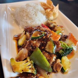 Lunch - hunan beef