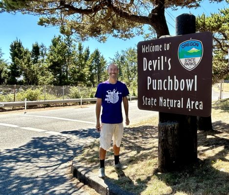 Devils Punchbowl State Natural Area by null