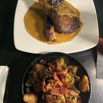 Tavern On Main - Cocoa chili pork chops - Bars Near Me - Crown Point, Indiana Tavern On Main - Cocoa chili pork chops - Bars Near Me - Crown Point, Indiana