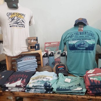 FANCY GAP OUTFITTERS - Outdoor and park themes shirts, hats, bottles, and other home goods and accessories. - Shoe Stores Near Me - Mount Airy, North Carolina