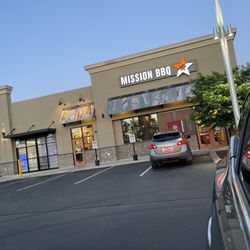 Mission BBQ - Front