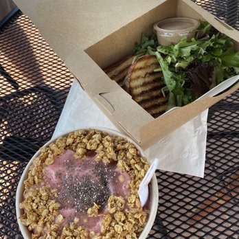 Cafe Metropole - Strawberry & banana smoothie bowl with the three-cheese panini - Sandwiches Near Me - Avalon, California Cafe Metropole - Strawberry & banana smoothie bowl with the three-cheese panini - Sandwiches Near Me - Avalon, California