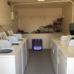 Lake Mead RV Village Echo Bay - Laundry Room