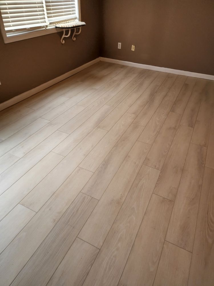 Slide of Little Ds Home Improvements