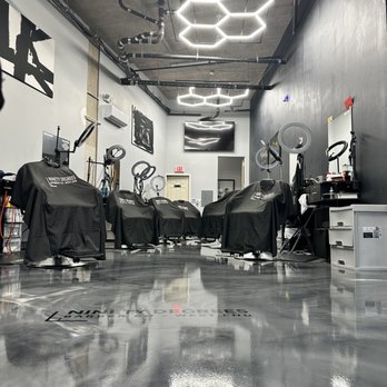 Ninety Degrees Barber - Barbers Near Me - Dallas, Texas Ninety Degrees Barber - Barbers Near Me - Dallas, Texas