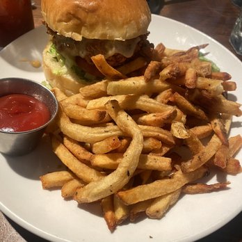 Friedman's - Fried Chicken Sandwich - Breakfast & Brunch Near Me - New York, New York Friedman's - Fried Chicken Sandwich - Breakfast & Brunch Near Me - New York, New York