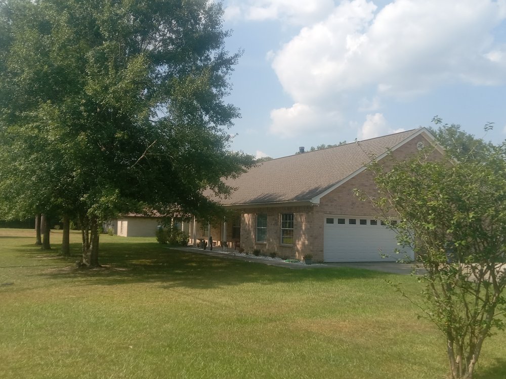 Slide of Bobby Galicia Roofing & Siding