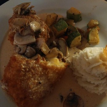 Chef  Mickey's Place - International Near Me - Sonora, SON