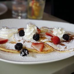 Ricotta pancakes (YUM!)