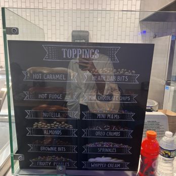 The Baked Bear - The toppings for the outside! - Ice Cream & Frozen Yogurt Near Me - MYRTLE BEACH, South Carolina