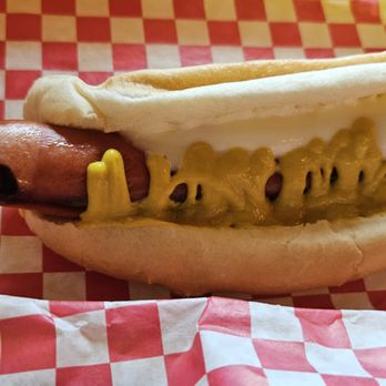 Pittsburgh Street Dogs - Dog with mustard, onions, and mayo. Odd choice, but it was as ordered and tasted great! - Hot Dogs Near Me - Springdale, Pennsylvania