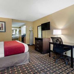 SureStay Hotel By Best Western Lenoir City - King Suite Jacuzzi