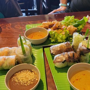 Saigon 9 - Spring rolls and egg rolls - Vietnamese Near Me - Garden Grove, California