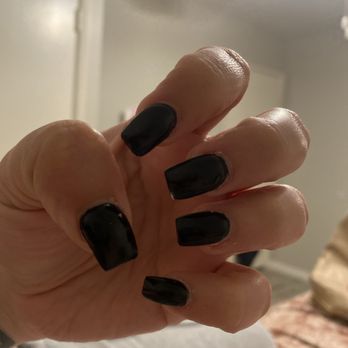 Cleopatra Salon - Polish fading, no shape at all - Nail Salons Near Me - Las Vegas, Nevada
