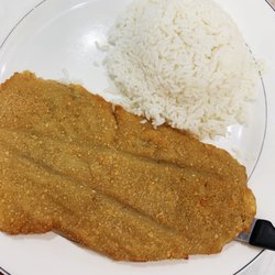 El Tropico Restaurant - Bistec empanizado with white rice