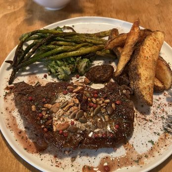 Bavarian Biergarten - The New York strip special with asparagus and purée broccoli - Bars Near Me - Skiatook, Oklahoma Bavarian Biergarten - The New York strip special with asparagus and purée broccoli - Bars Near Me - Skiatook, Oklahoma
