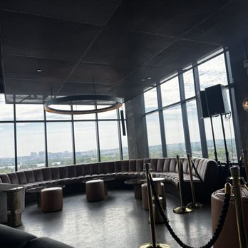 12 Stories - Lounges Near Me - Washington, DC, District of Columbia