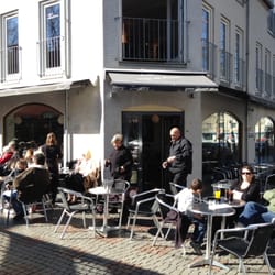 Café mig og Annie