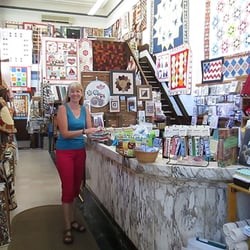 Quilter's Corner Et Ct - Fabric & Fun!