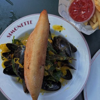 Simonette - Moules Frites - French Near Me - Culver City, California Simonette - Moules Frites - French Near Me - Culver City, California