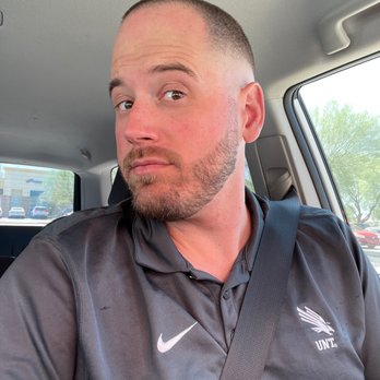 On Point Barber Shop - Barbers Near Me - Lancaster, California